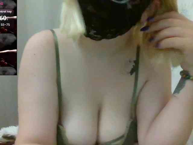 Lilithaa webcam