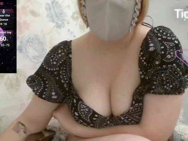 Lilithaa webcam