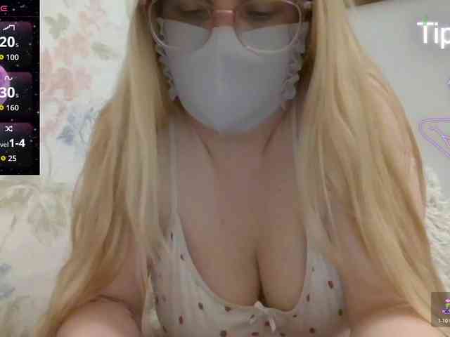 Lilithaa webcam