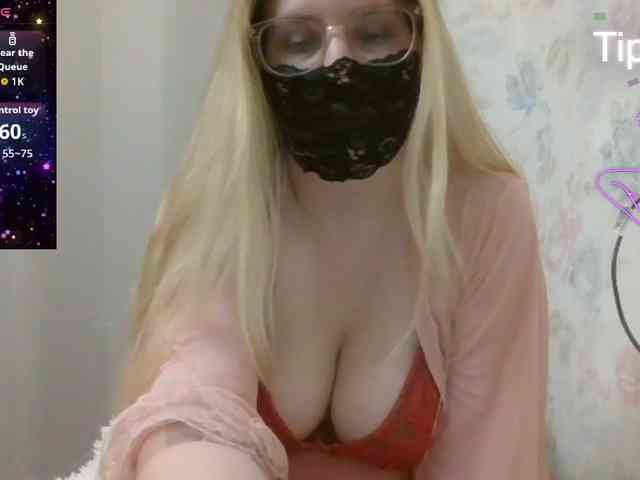 Lilithaa webcam