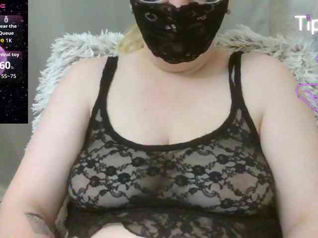 Lilithaa webcam