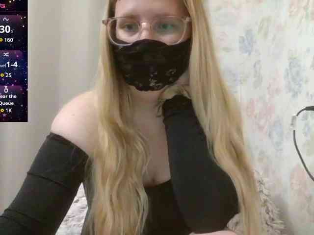 Lilithaa webcam