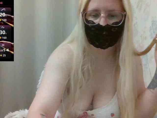 Lilithaa webcam