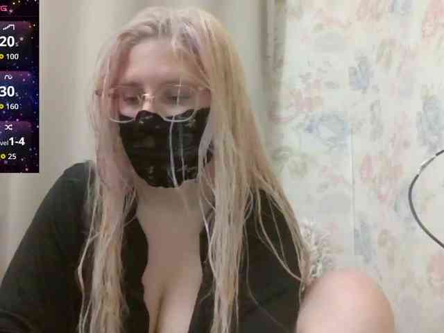 Lilithaa webcam