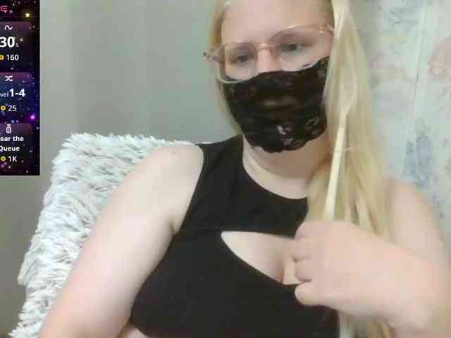 Lilithaa webcam