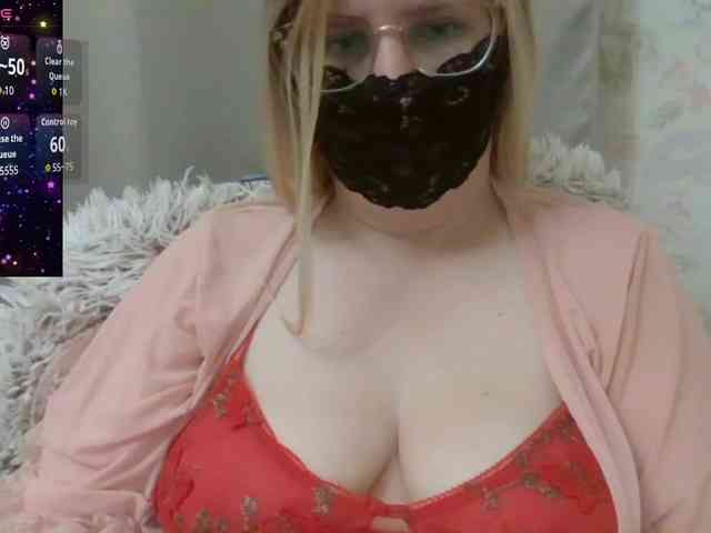 Lilithaa webcam
