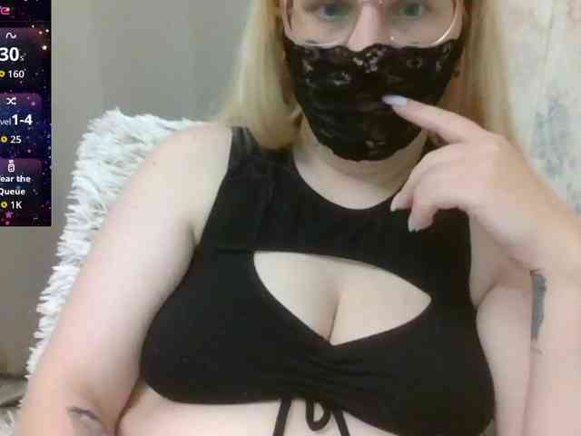 Lilithaa webcam