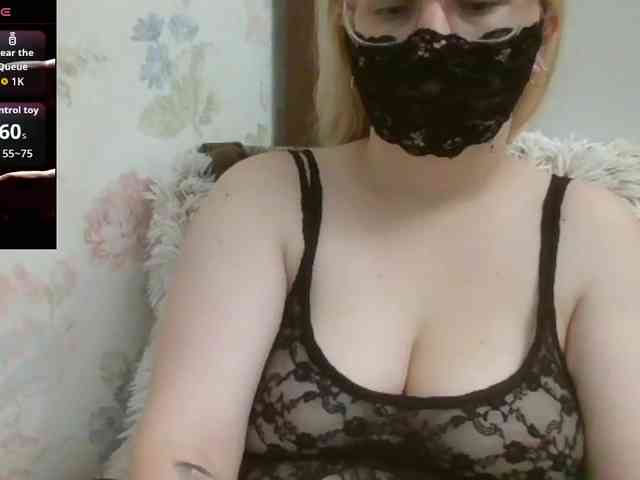 Lilithaa webcam