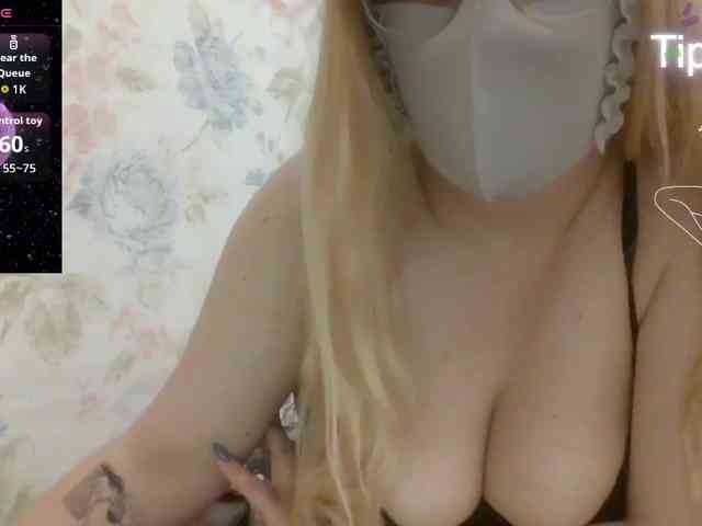 Dieses Model ist jetzt live. Lilithaa