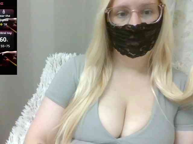 Lilithaa webcam