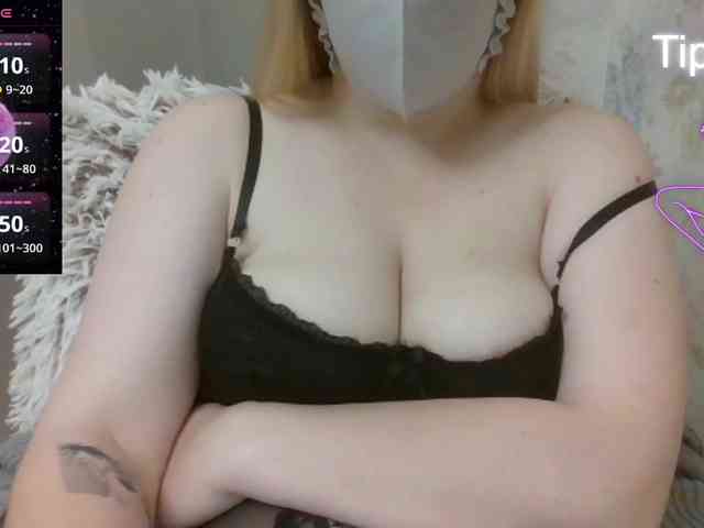 Lilithaa webcam