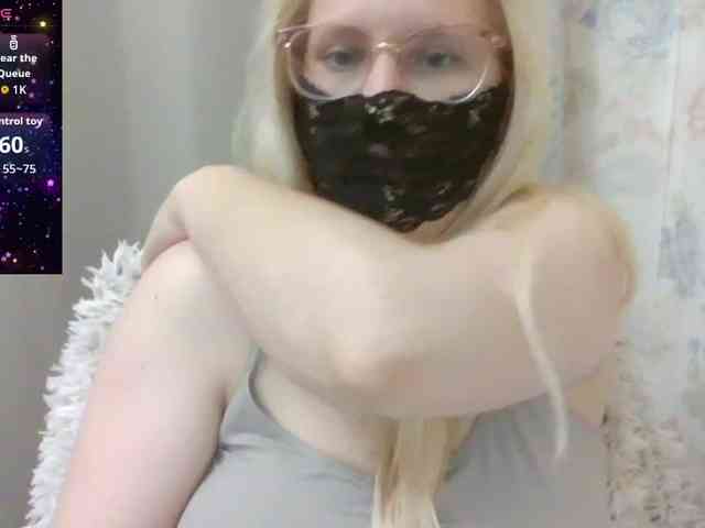 Lilithaa webcam