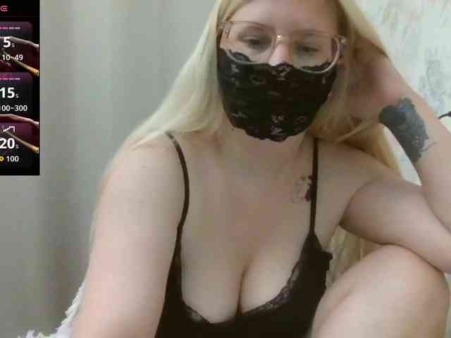 Lilithaa webcam