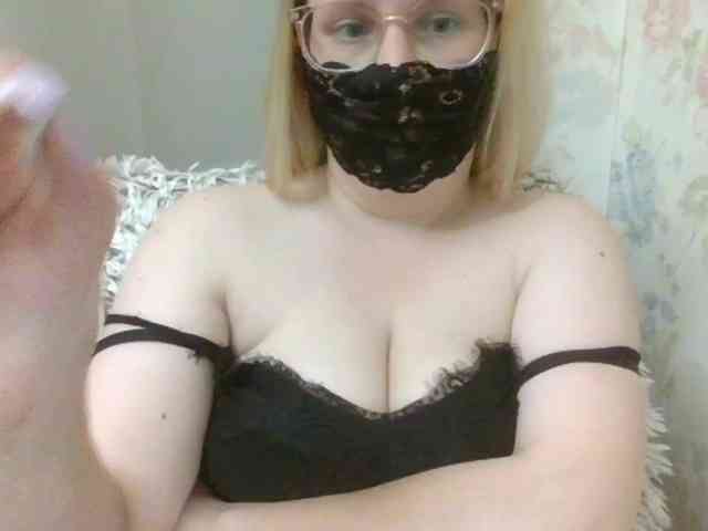 Lilithaa webcam