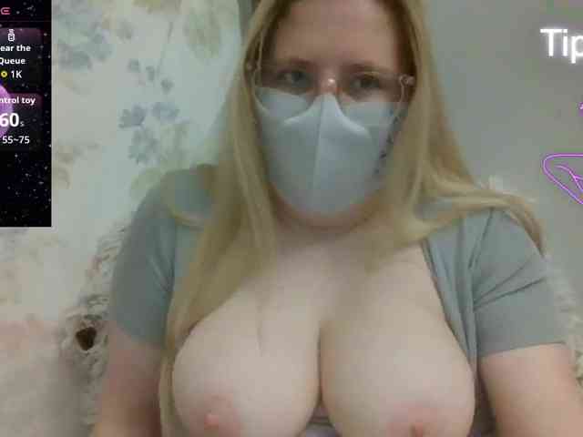 Lilithaa webcam
