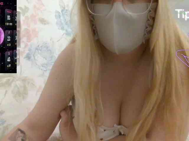 Lilithaa webcam