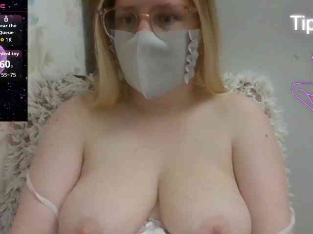 Lilithaa webcam