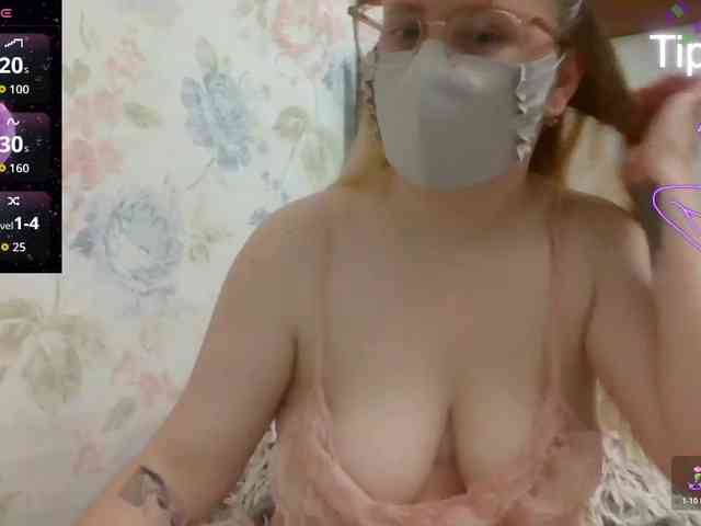 Lilithaa webcam
