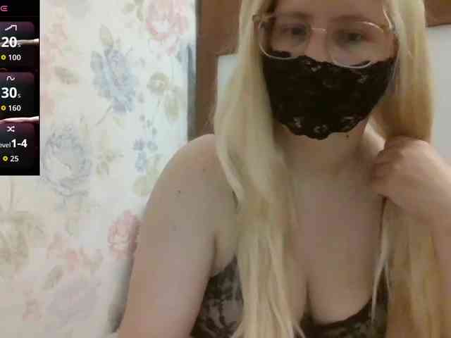 Lilithaa webcam