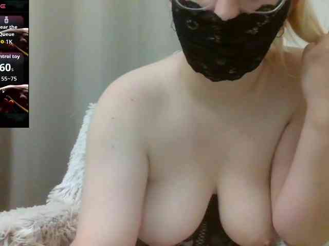 Lilithaa webcam