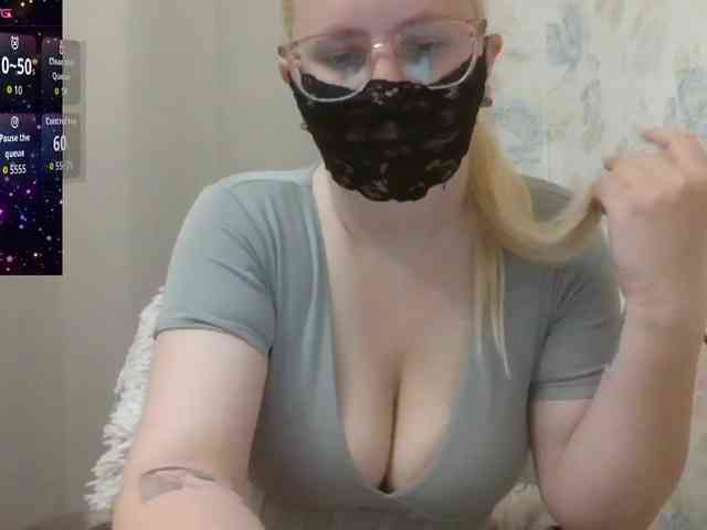 Lilithaa webcam