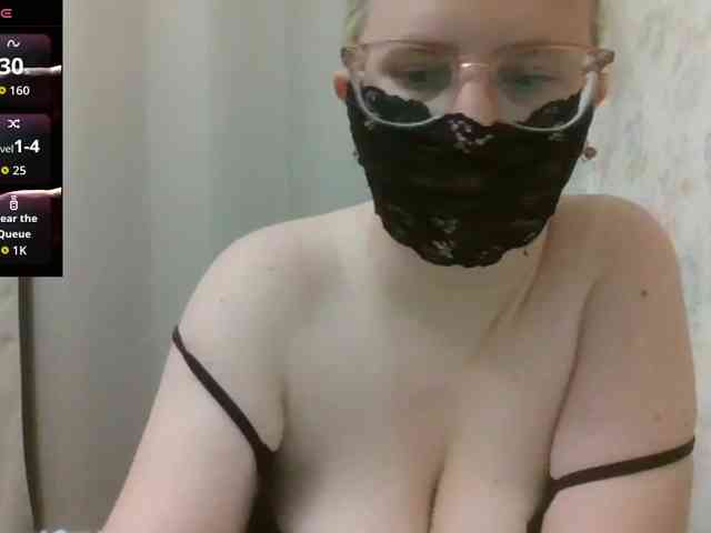 Lilithaa webcam