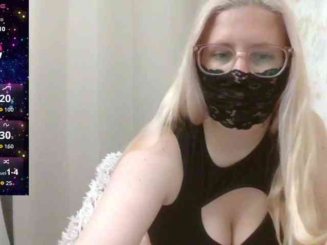 Lilithaa webcam