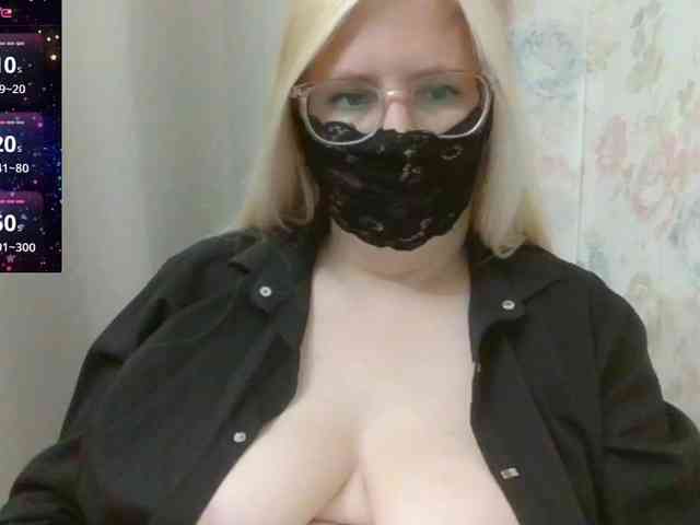 Lilithaa webcam