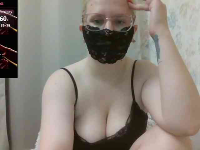 Lilithaa webcam