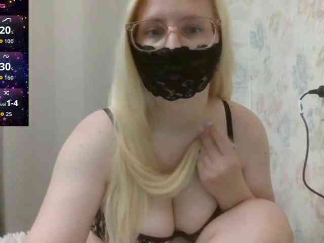 Lilithaa webcam
