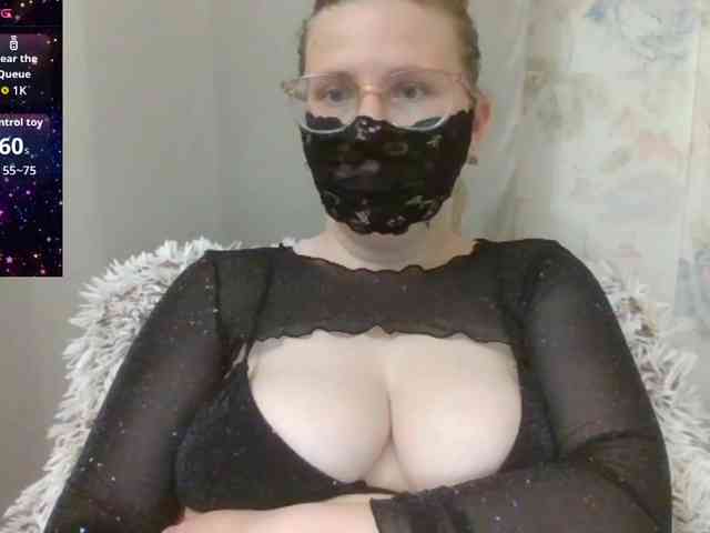 Lilithaa webcam