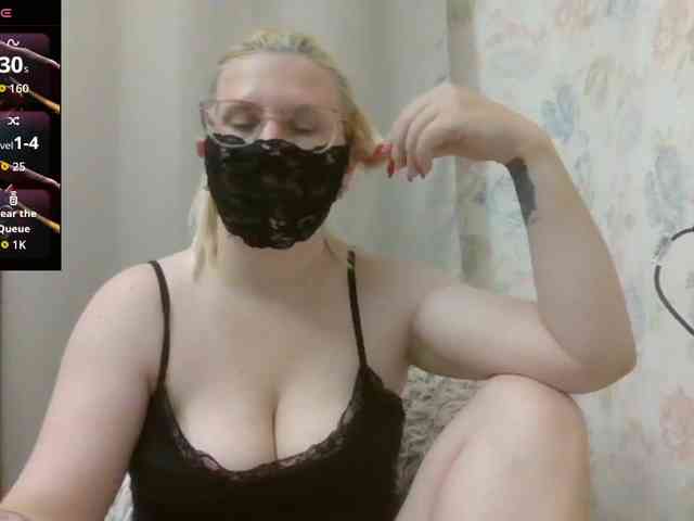 Lilithaa webcam