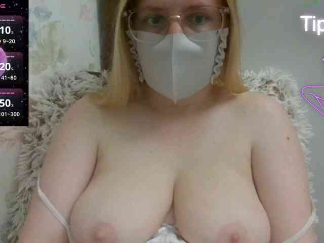Lilithaa webcam