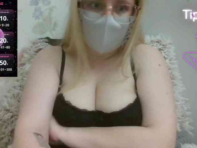 Lilithaa webcam