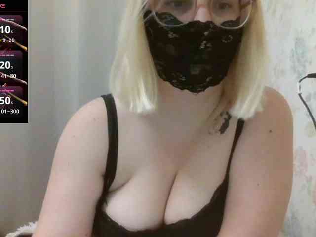 Lilithaa webcam