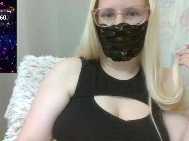 Lilithaa webcam