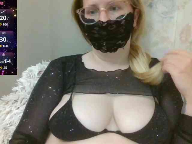 Lilithaa webcam