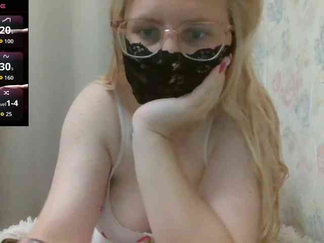 Lilithaa webcam