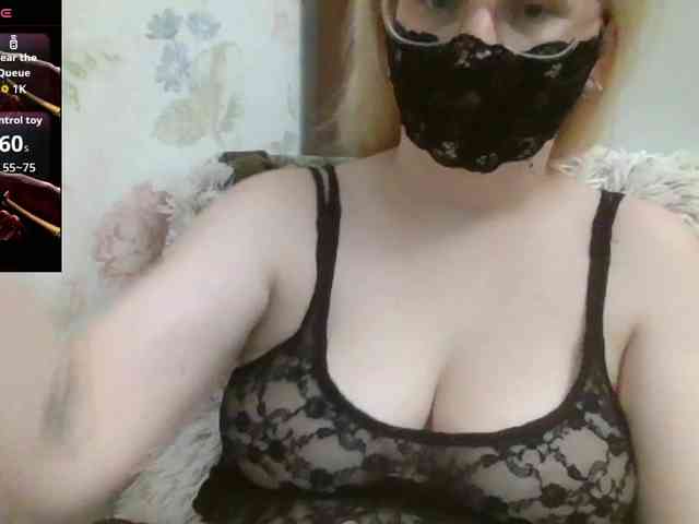 Lilithaa webcam