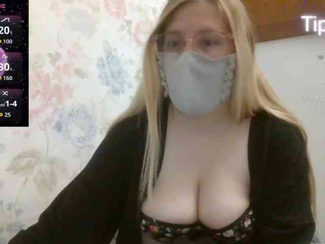 Lilithaa webcam