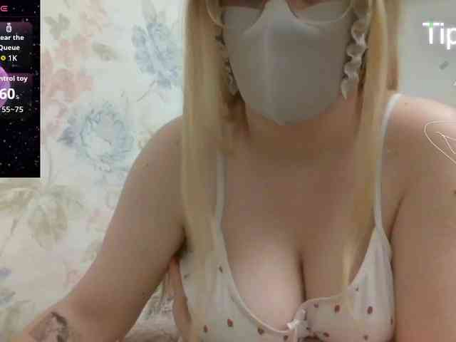 Lilithaa webcam
