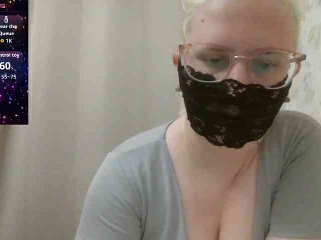 Lilithaa webcam