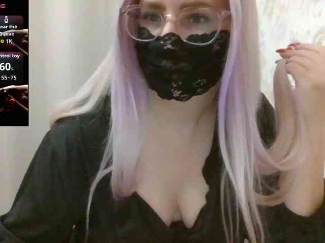 Lilithaa webcam