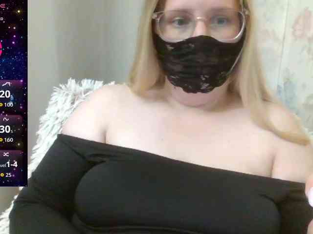 Lilithaa webcam