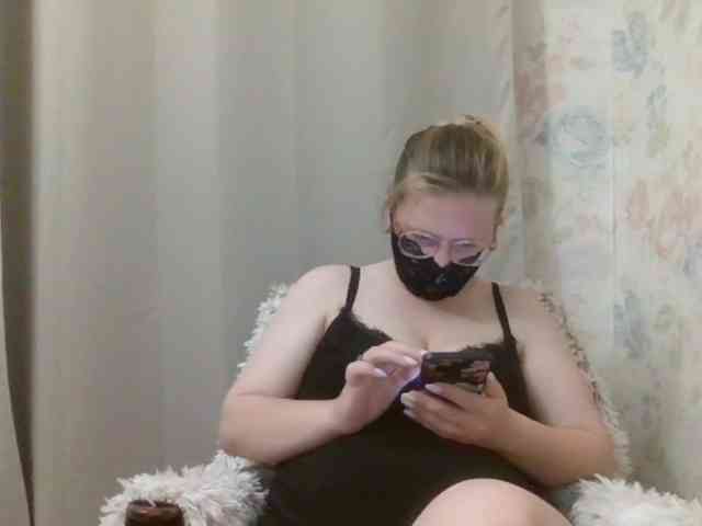 Lilithaa webcam