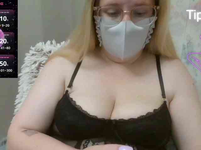 Lilithaa webcam