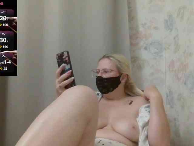 Lilithaa webcam