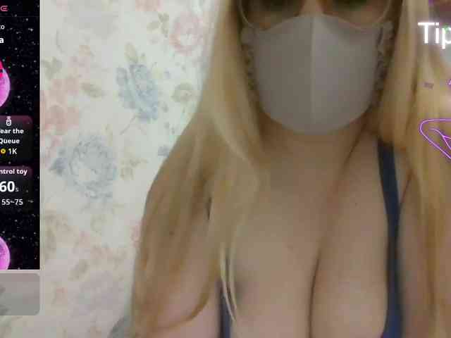 Lilithaa webcam