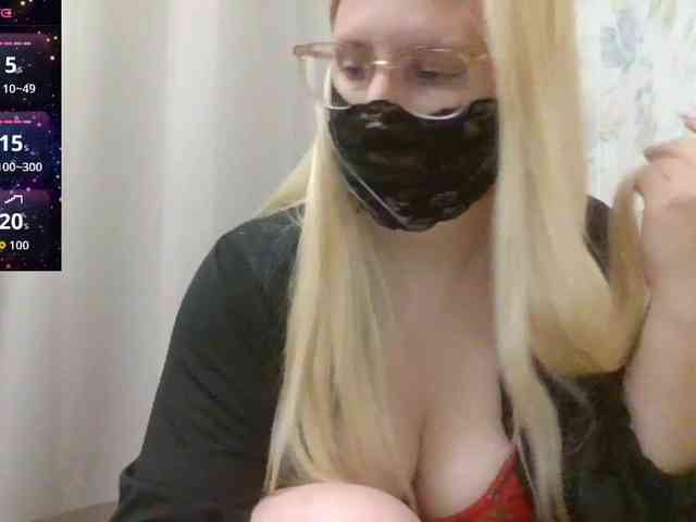 Lilithaa webcam