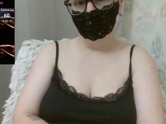 Lilithaa webcam